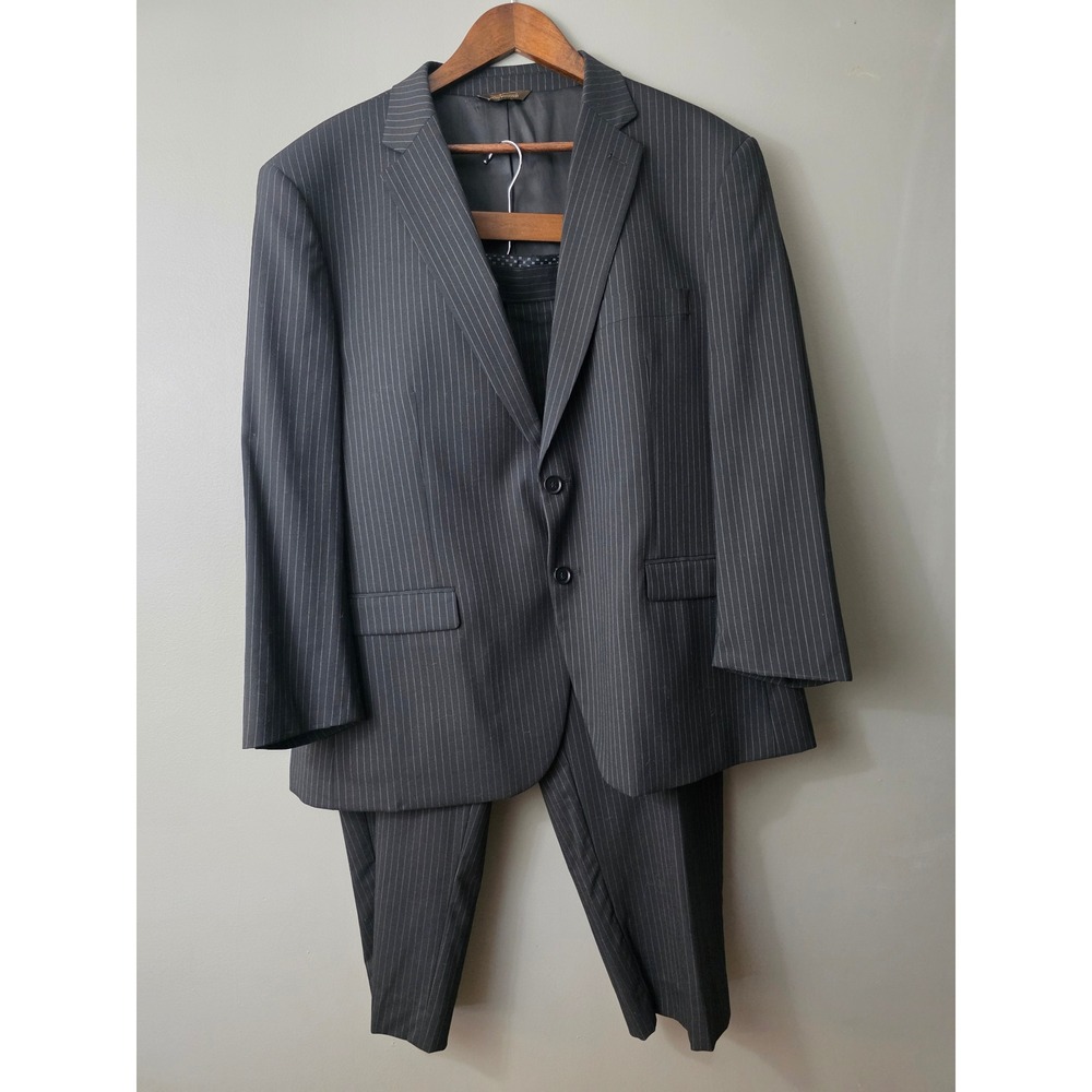 Hollywood Suit Mens 46S 40x24 Charcoal Pinstripe Premium Performance Wool Suit